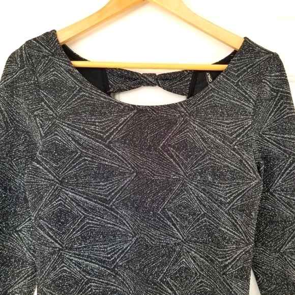 Only Black Sparkle Boat Neck Long Sleeve Cut-out Back Party Shirt - Picture 3 of 8